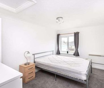 St Michaels Mews, West Hill Place, Bournemouth, BH2 - Photo 3