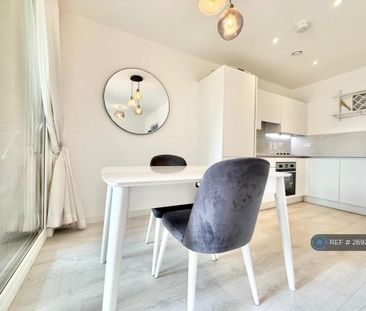 1 bedroom flat to rent - Photo 5