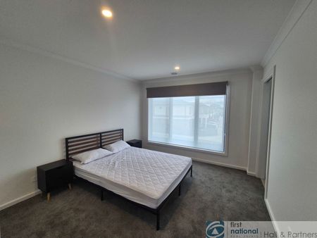 BRAND NEW ROOM AND BATHROOM - Photo 5