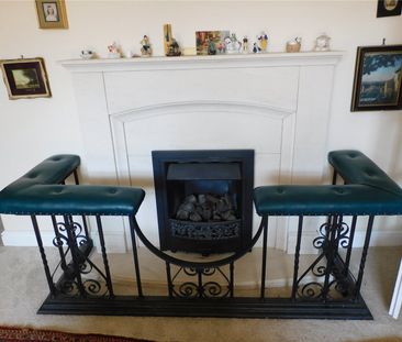 Pageant Drive, Sherborne, Dorset, DT9 - Photo 2