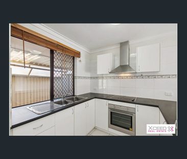 Charming Noranda Villa - Photo 6