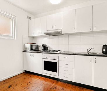 2/22 Campbell Street, Clovelly. - Photo 2