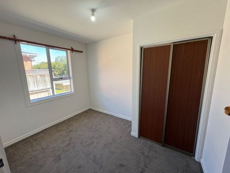 Spacious Four-Bedroom Home - Photo 4