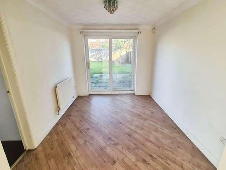 Rufford Avenue, Abington Vale, Northampton, NN3 - Photo 3