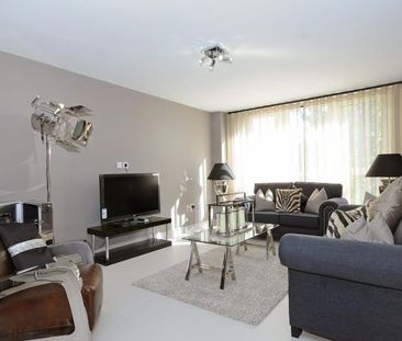 Golders Green Road, London, NW11 - Photo 4