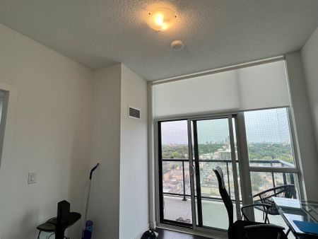 For Lease - 1603 Eglinton Avenue Unit# 1601, Toronto, Ontario - Photo 3