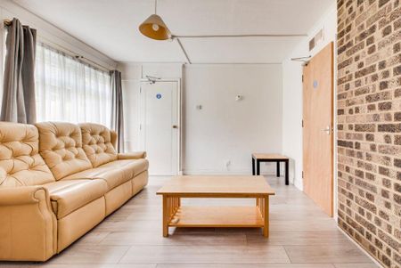 5 bedroom house to rent - Photo 2