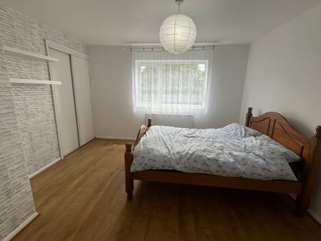 2 bed apartment to rent in Scarfe Way - Photo 4