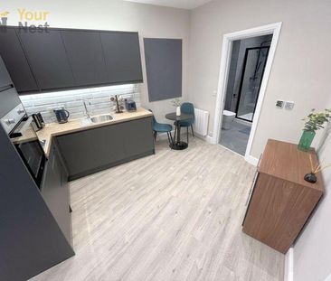 Studio to rent - Photo 2