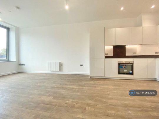 1 bedroom flat to rent - Photo 1