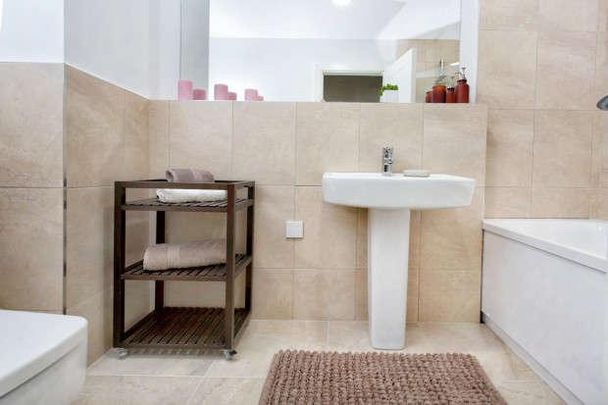 Empire House Balme Street, City Centre, BD1 - Photo 1