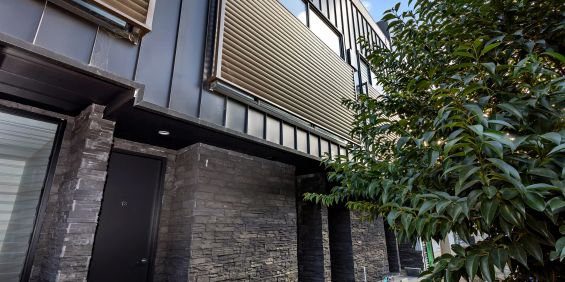 Modern Comfort in the Heart of Balaclava - Photo 3