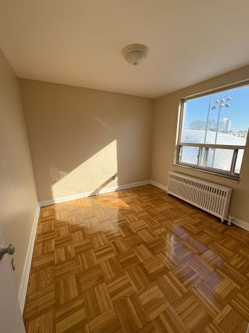 For Lease - 2135 Avenue Road Unit# 313, Toronto, Ontario - Photo 4