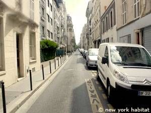 Logement à Paris, Location meublée - Photo 1