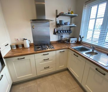 Bletchley Way - Photo 1