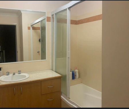 Holland Park West - Photo 3