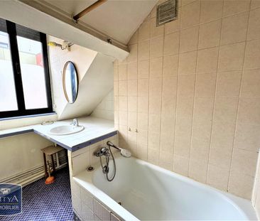 Location Appartement 2 pièces 54m² LILLE 59000 - Photo 3