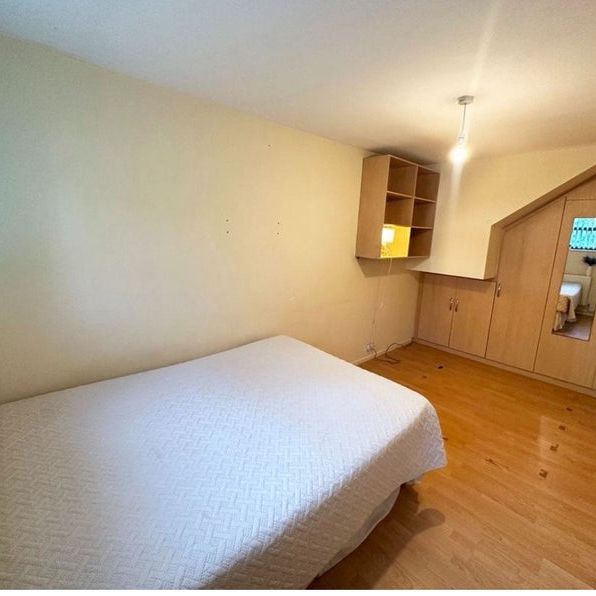 Double Room in a lovely shared house Rotherhite - Photo 1