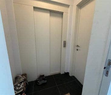 Appartement te huur - Foto 2