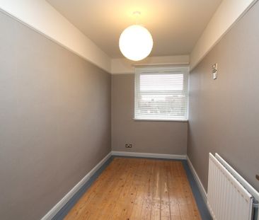 3 Bedroom Maisonette, Chester - Photo 6