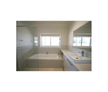 Outlook with Space - Photo 5