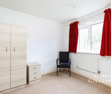 Crispin Way, Uxbridge, UB8 - Photo 4