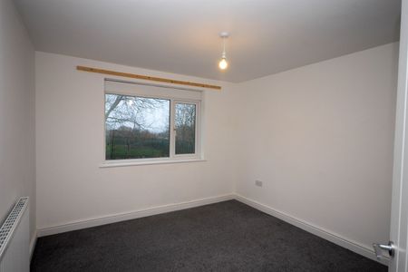 3 bed house to rent in Woodburn, Leam Lane, NE10 - Photo 3