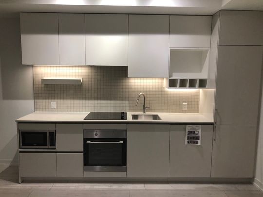 For Lease - 898 Portage Parkway Unit# 1801, Vaughan, Ontario - Photo 1