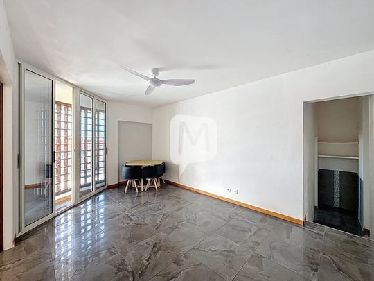 Location Appartement 2 pièces 40m² CAYENNE 97300 - Photo 1