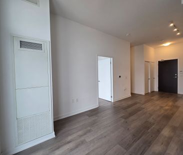For Lease - 60 Honeycrisp Crescent Unit# 317, Vaughan, Ontario - Photo 5