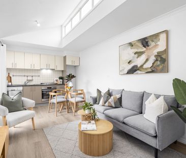 Charming Thomastown Home: Your Next Sanctuary Awaits! - Photo 2