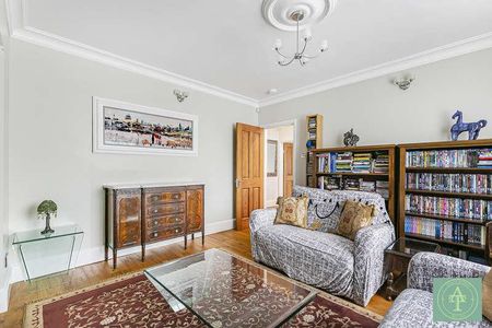 Elm Park Road, Winchmore Hill, London, N21 - Photo 2