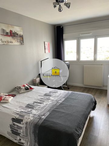 Location Appartement 3 pièces 64m² ST PRIEST 69800 - Photo 4