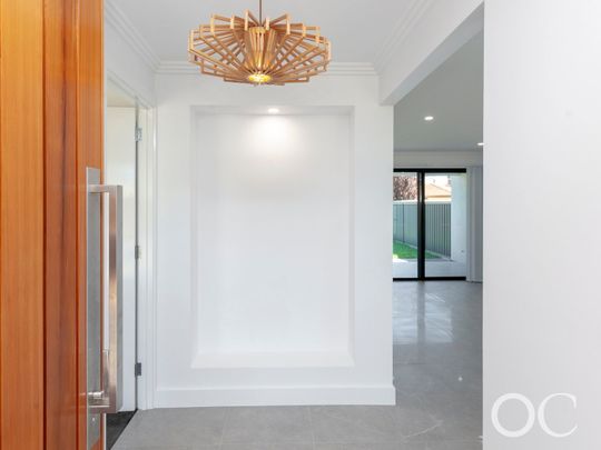 Open the Door To Contemporary Coastal Luxury - Photo 1