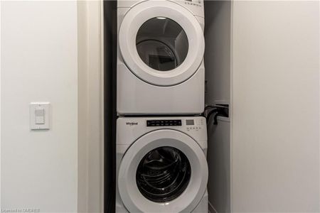 For Lease - 405 DUNDAS Street Unit# 728, Oakville, Ontario - Photo 5