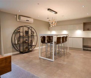 Kings Road, Reading, Berkshire, RG1 - Photo 1