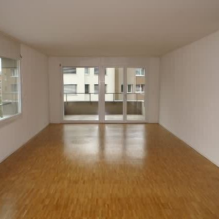 3.5 Zimmer, 99 m², 1. Stock - Photo 1