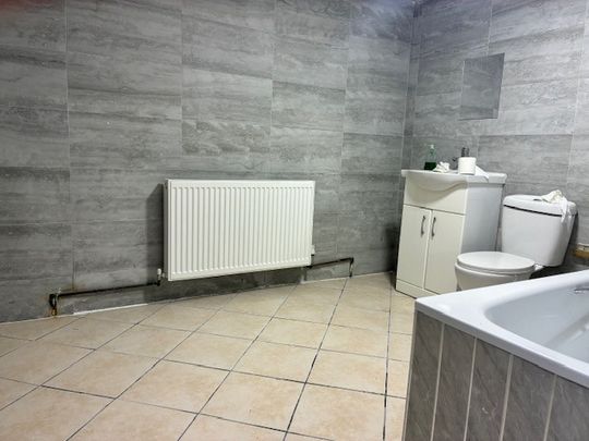 3 Bedroom House to rent - Photo 1