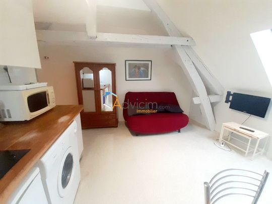 T2 MEUBLÉ EN DUPLEX - Photo 1