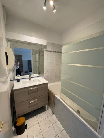 À LOUER ? Beau T2 meublé dans résidence de standing avec piscine et tennis, - Photo 4