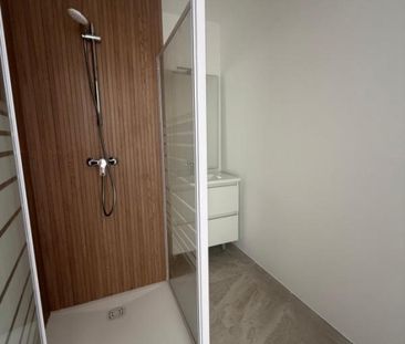 Location Appartement 95.33m² 2 pièces Fort de france - Photo 4