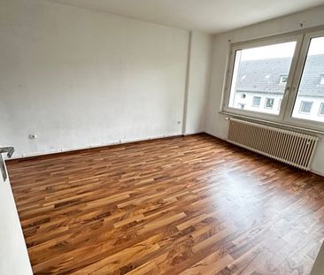 GEPFLEGTE 3,5 Zimmer Wohnung mit Balkon in Duisburg-Neudorf !!! - Photo 2