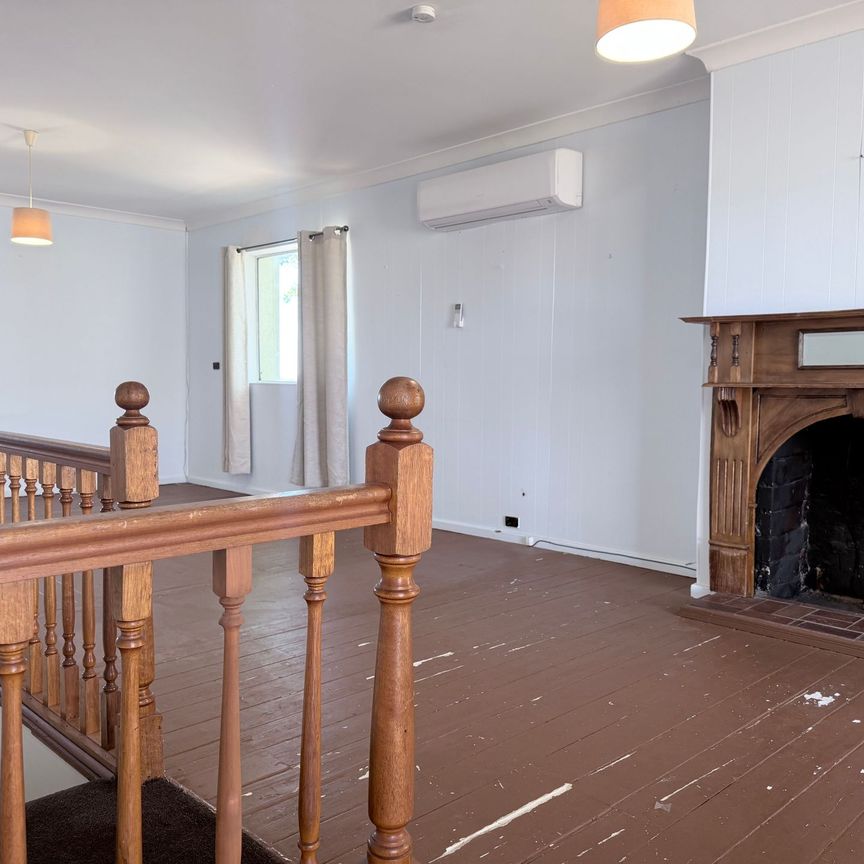 2 Bedroom - Quiet West Location - Photo 1