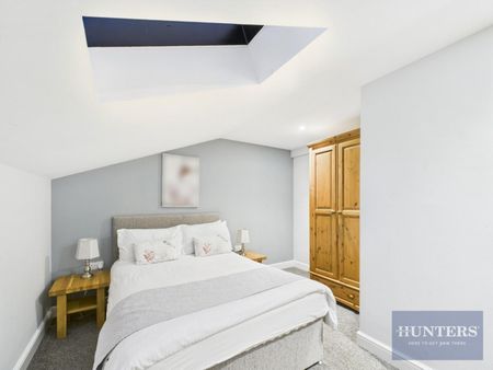 2 bedroom Flat To Let - Photo 4