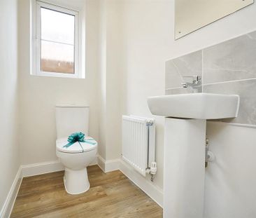 2 bedroom semi-detached house to rent - Photo 6