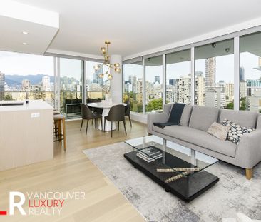 Condo in Downtown Vancouver, BC - Photo 1