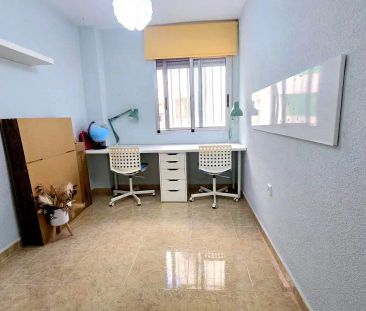 Piso de alquiler en Carrer Xeresa, Plaza Elíptica - República Argen... - Foto 2