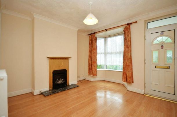 2 bedroom terraced house to rent - Photo 1