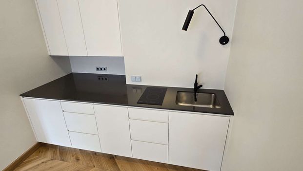 Centrum Warszawy, Mazowiecka, 3 pokoje - Photo 1