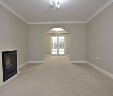 3 bedroom terraced house to rent - Photo 1